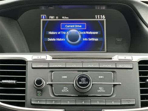 Used 2017 Honda Accord LX image 10