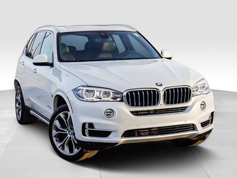 Used 2017 BMW X5 xDrive40e image 2