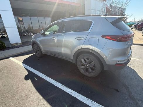 Used 2020 Kia Sportage S w/ S Sunroof Package AWD/4WD image 6