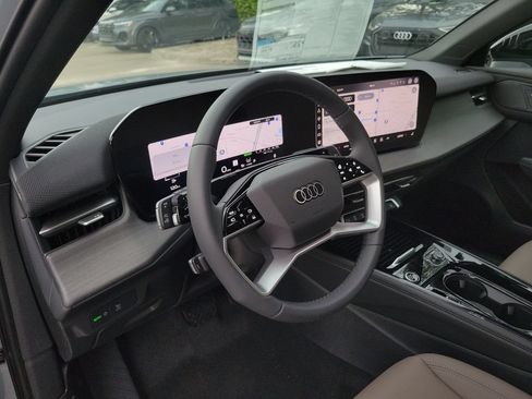 New 2026 Audi Q3 quattro 2.0T AWD/4WD image 7