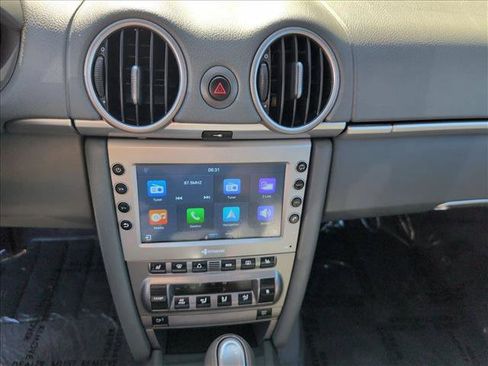 Used 2006 Porsche Cayman S image 15