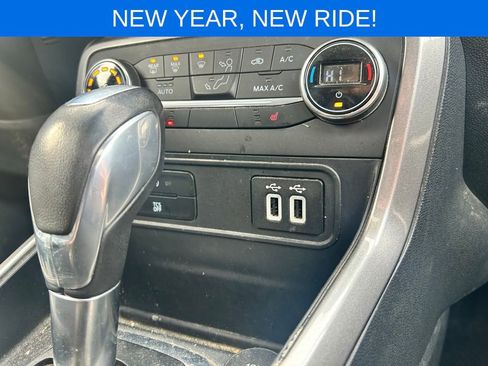 Used 2019 Ford EcoSport SE image 15