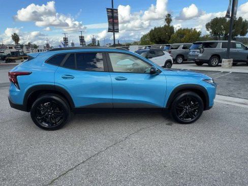 Used 2025 Chevrolet Trax ACTIV w/ Driver Confidence Package image 9