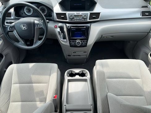 Used 2016 Honda Odyssey SE image 21