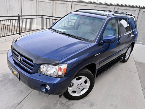 Used 2005 Toyota Highlander Limited AWD/4WD image 53
