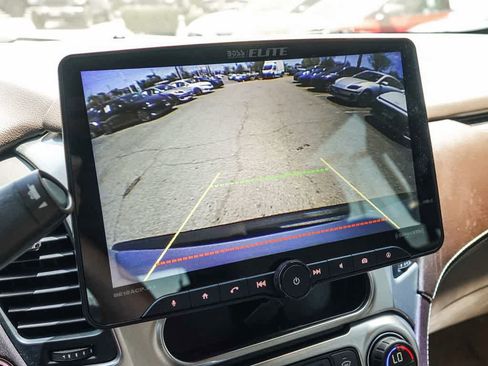 Used 2015 Chevrolet Tahoe LT RWD image 22