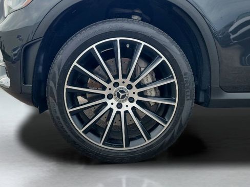 Used 2022 Mercedes-Benz GLC 300 image 28