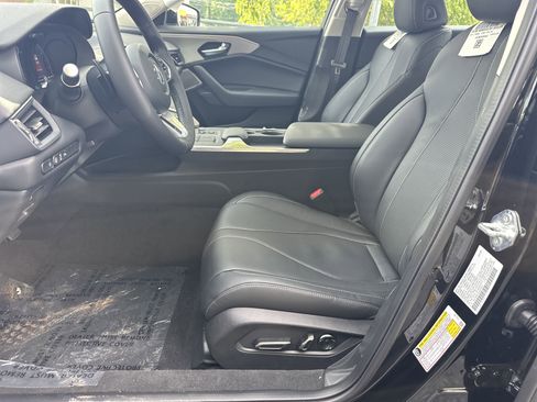 New 2025 Acura TLX w/ Technology Package image 9