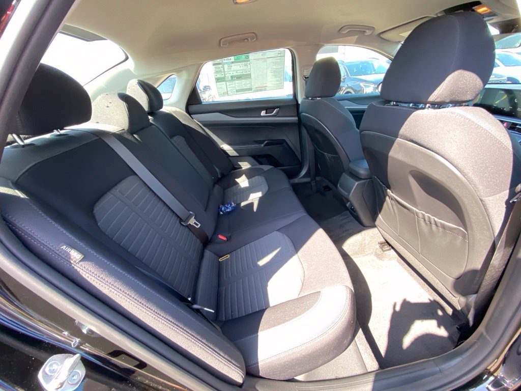 New 2026 Kia K5 LXS FWD image 23