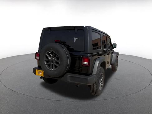 Used 2025 Jeep Wrangler Unlimited Sport AWD/4WD image 15