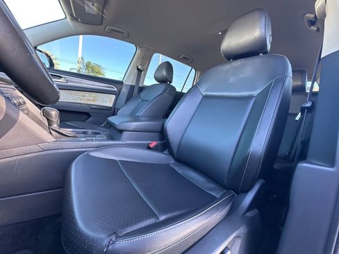 Used 2018 Volkswagen Atlas SE image 22
