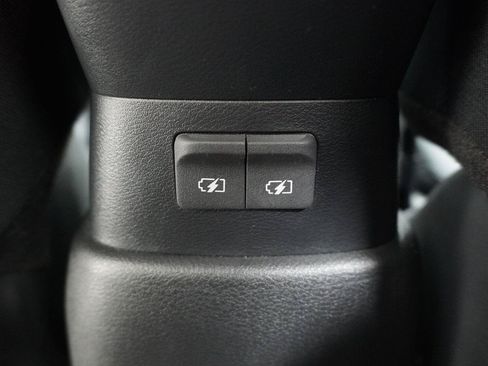 Used 2024 Nissan Kicks S FWD image 25