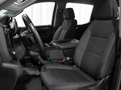 Certified 2022 Chevrolet Silverado 1500 LT w/ Z71 Off-Road Package image 5