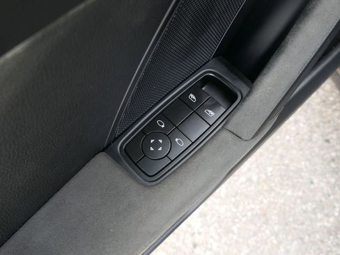 Used 2024 Porsche 911 Targa 4 GTS image 11