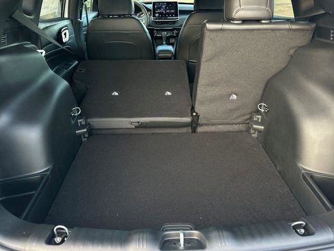 New 2026 Jeep Compass Latitude image 12