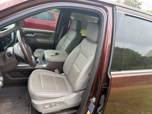 Used 2024 GMC Sierra 2500 SLT w/ Texas SLT Premium Package image 10