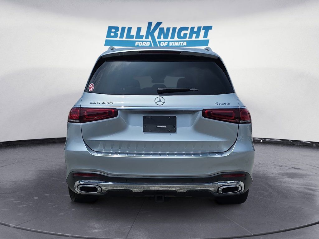 Used 2022 Mercedes-Benz GLS 450 4MATIC image 4