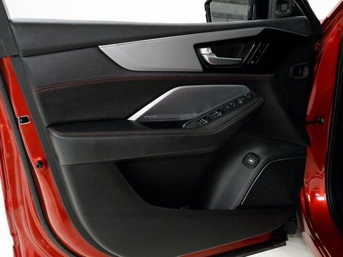 Used 2025 Acura MDX A-Spec image 7