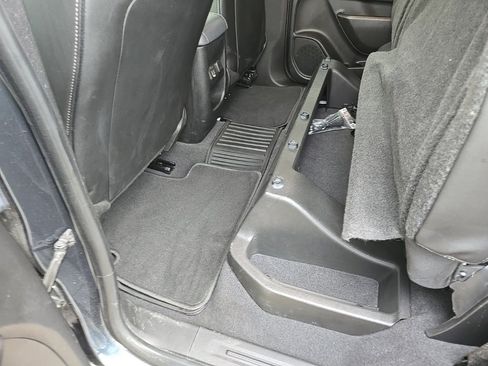 Used 2020 Chevrolet Colorado Z71 image 93