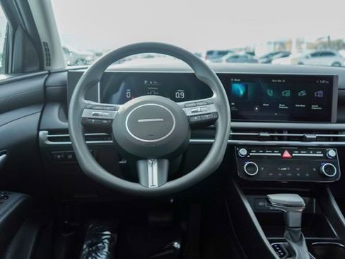 Used 2026 Hyundai Tucson SEL AWD/4WD image 14