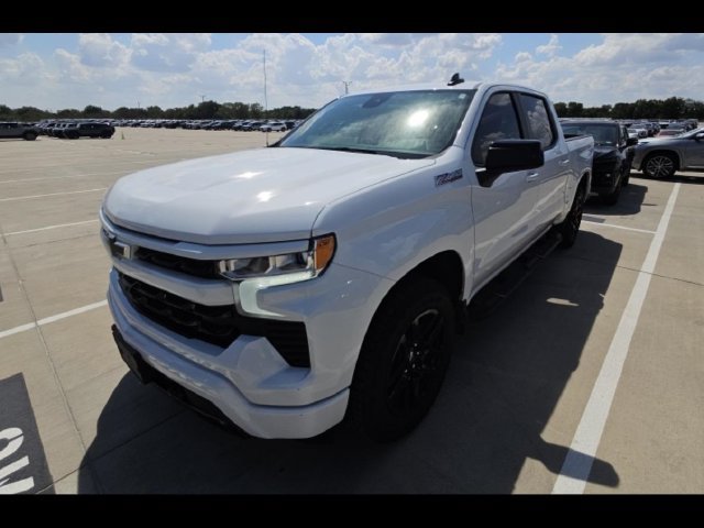 Certified 2025 Chevrolet Silverado 1500 RST w/ Convenience Package II AWD/4WD image 4