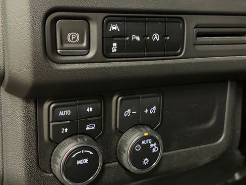 Certified 2024 Chevrolet Tahoe LT image 34