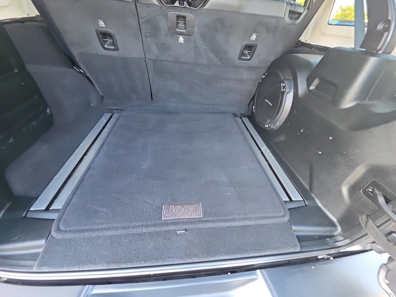 Used 2020 Jeep Wrangler Unlimited Rubicon AWD/4WD image 20