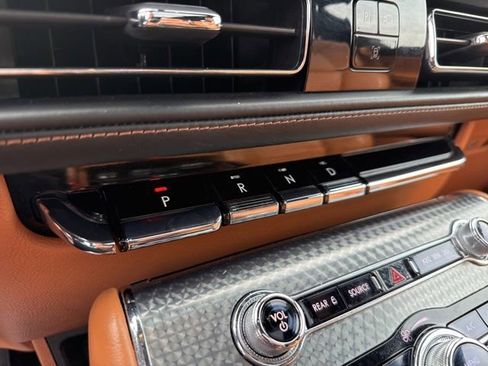 Used 2020 Lincoln Aviator Black Label Grand Touring w/ Class IV Trailer Tow Package AWD/4WD image 35