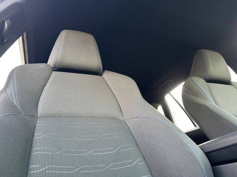 Used 2024 Toyota RAV4 SE image 20