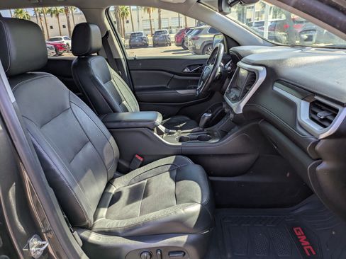Used 2019 GMC Acadia SLT FWD image 29