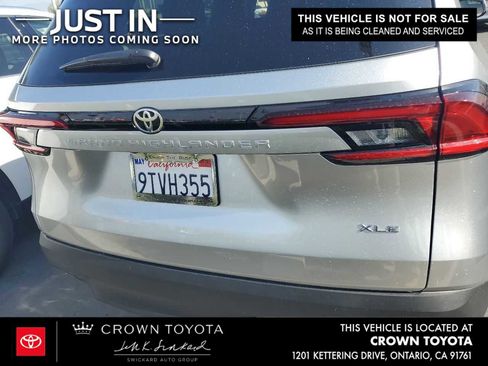 Certified 2025 Toyota Grand Highlander FWD image 3