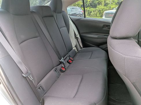 Used 2024 Toyota Corolla LE w/ LE Convenience Package FWD image 25