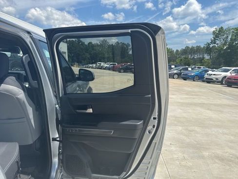 Used 2024 Toyota Tacoma TRD Off-Road AWD/4WD image 22