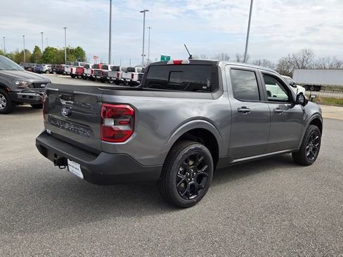 New 2026 Ford Maverick Lariat w/ Black Appearance Package AWD/4WD image 43