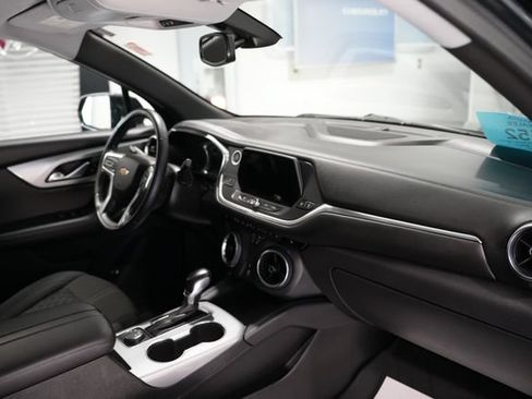 Used 2020 Chevrolet Blazer LT AWD/4WD image 22