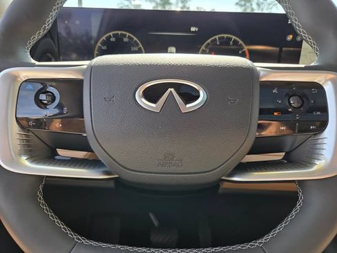 Certified 2026 INFINITI QX80 Luxe w/ Cargo Package AWD/4WD image 36