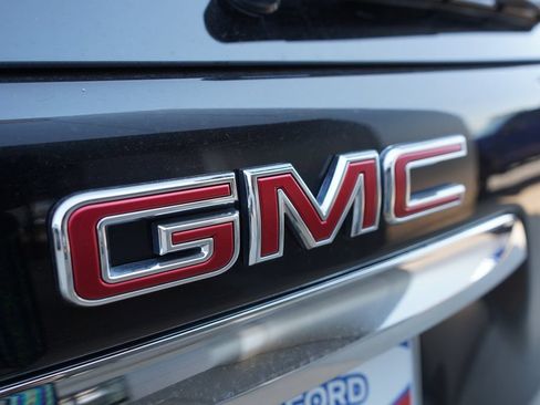 Used 2024 GMC Terrain SLE AWD/4WD image 5