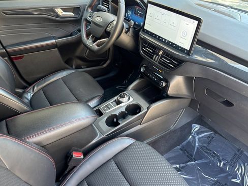 Used 2023 Ford Escape ST-Line Select w/ Tech Pack #2 AWD/4WD image 18