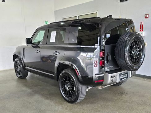 Used 2023 Land Rover Defender 110 X-Dynamic SE AWD/4WD image 6