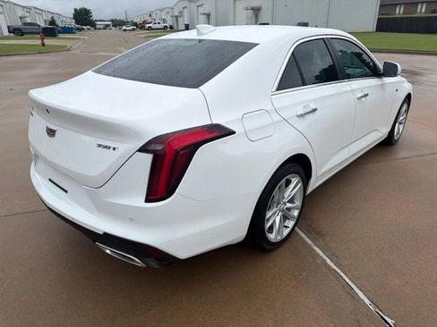 Used 2026 Cadillac CT4 Luxury RWD image 5