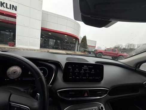 Used 2022 Hyundai Santa Fe SEL w/ Convenience + Premium Package image 10