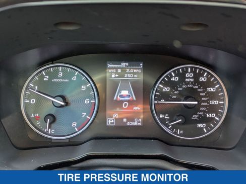 Certified 2025 Subaru Outback Premium image 17