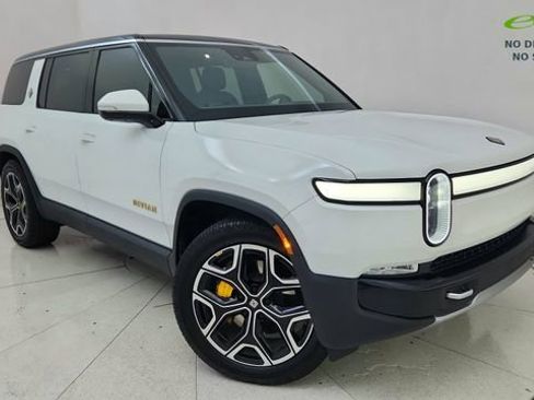 Used 2024 Rivian R1S Adventure AWD/4WD image 1