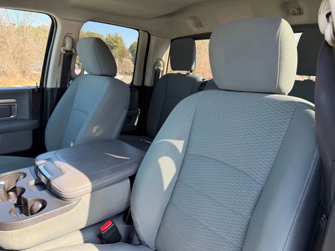 Used 2017 RAM 1500 Classic SLT image 18