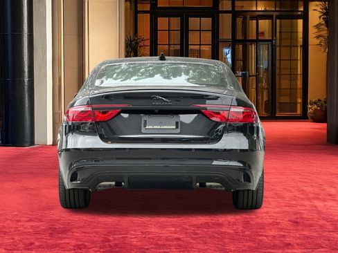 Used 2024 Jaguar XF R-Dynamic SE image 11