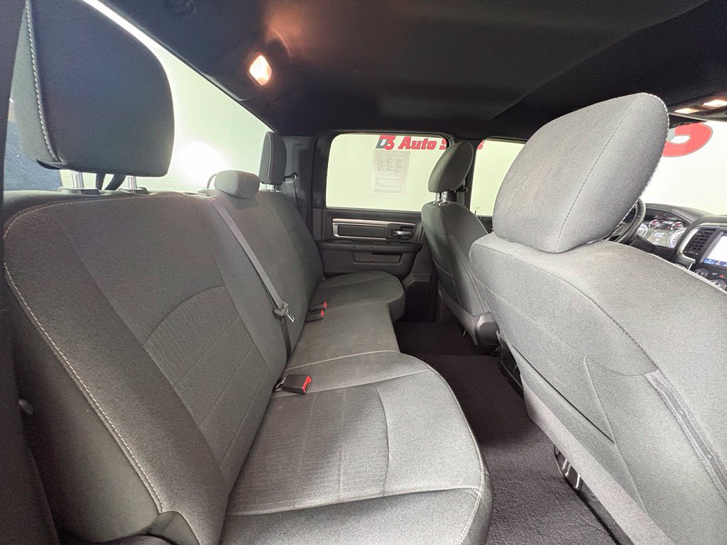 Used 2022 RAM 1500 Warlock AWD/4WD image 42