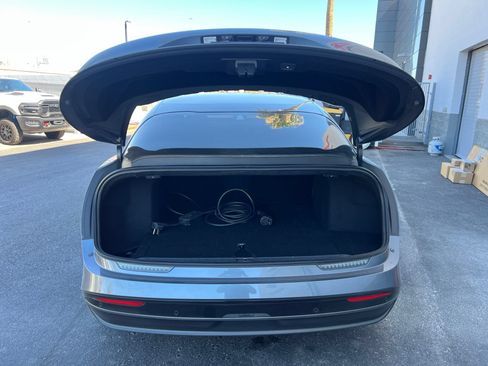 Used 2025 Lucid Air Touring AWD/4WD image 13