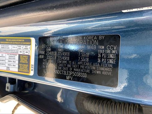 Used 2023 Kia Niro SX Touring FWD image 31