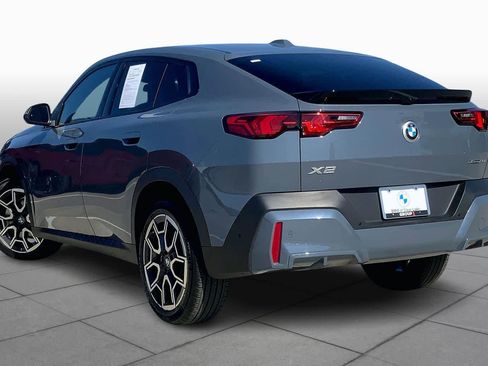 Used 2025 BMW X2 xDrive28i image 11
