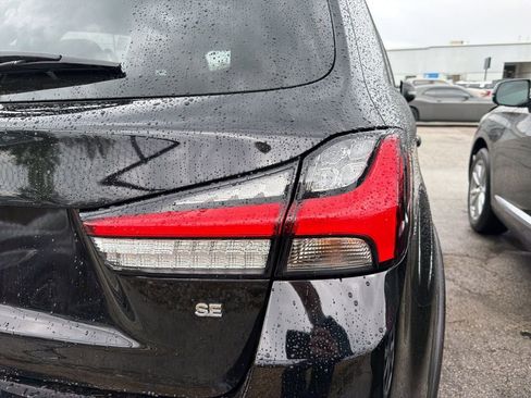 Used 2025 Mitsubishi Outlander Sport ES image 6